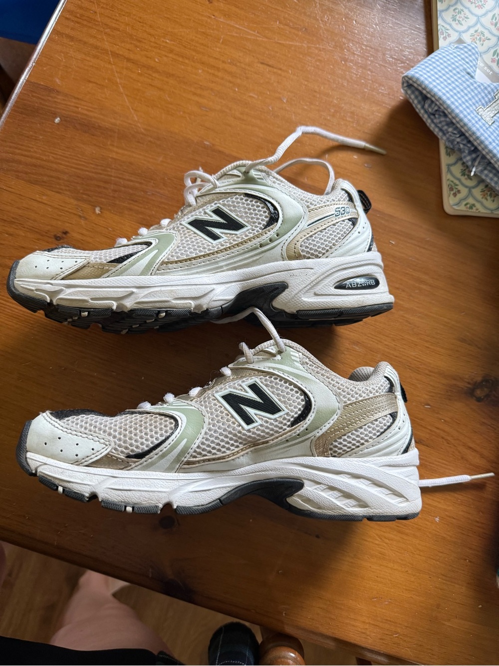 New Balance 530s